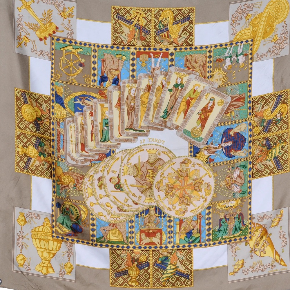 HERMES Silk Le Tarot Scarf 90